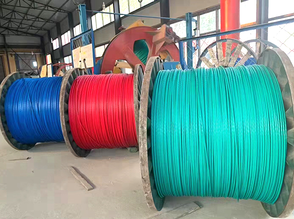 輝鴻電纜基地一角